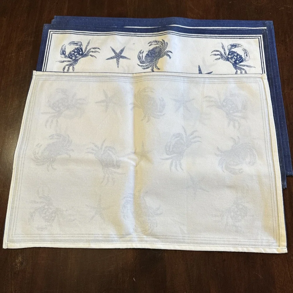 Fabric Placemats Set 4 Nautical Print Crabs Seastars‎ Starfish White Blue Cloth